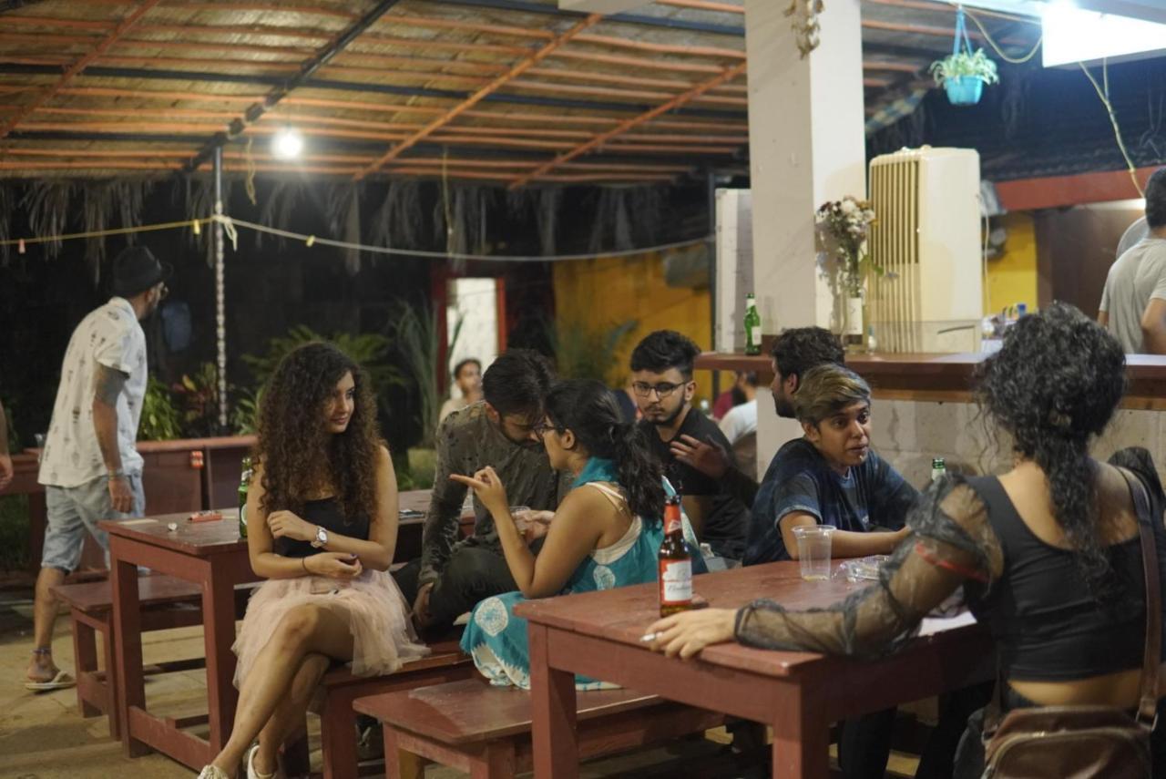 Gaia Hostels Anjuna Extérieur photo