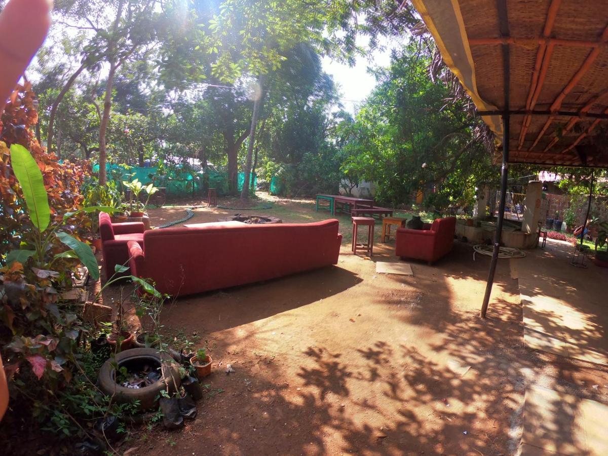 Gaia Hostels Anjuna Extérieur photo