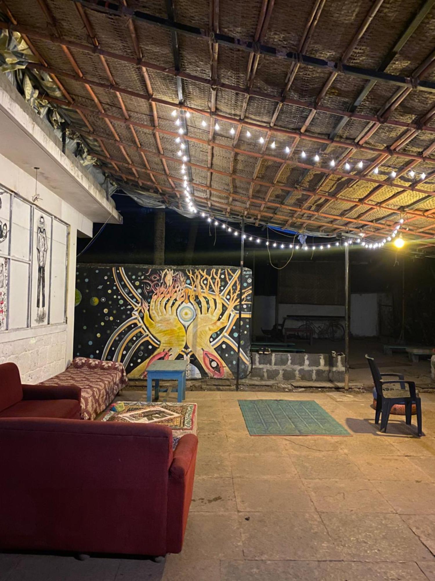 Gaia Hostels Anjuna Extérieur photo